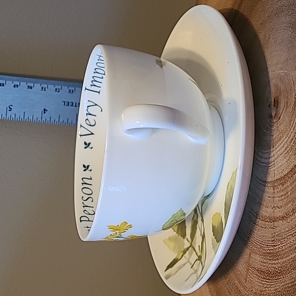 EUC Royal Worcester 2005 "Thankfulness" cup & saucer - Picture 3 of 7